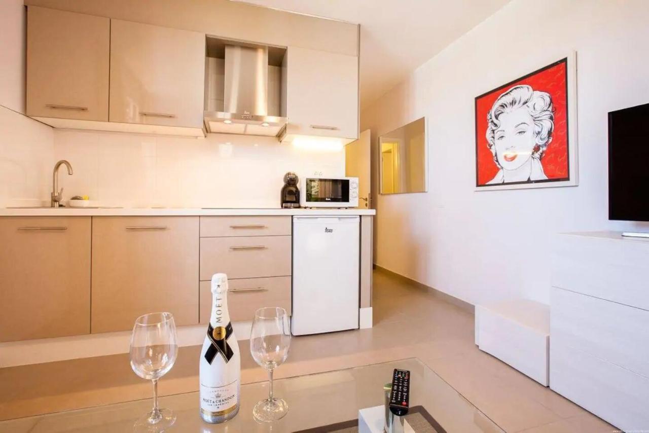 1 Bedroom Apartment For 4 People In Tenerife Адехе Екстериор снимка