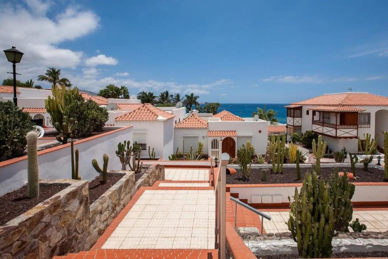 1 Bedroom Apartment For 4 People In Tenerife Адехе Екстериор снимка