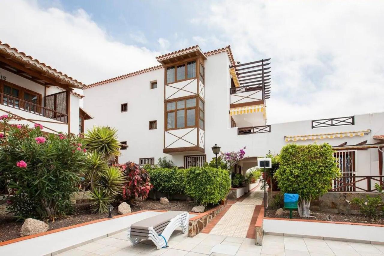 1 Bedroom Apartment For 4 People In Tenerife Адехе Екстериор снимка